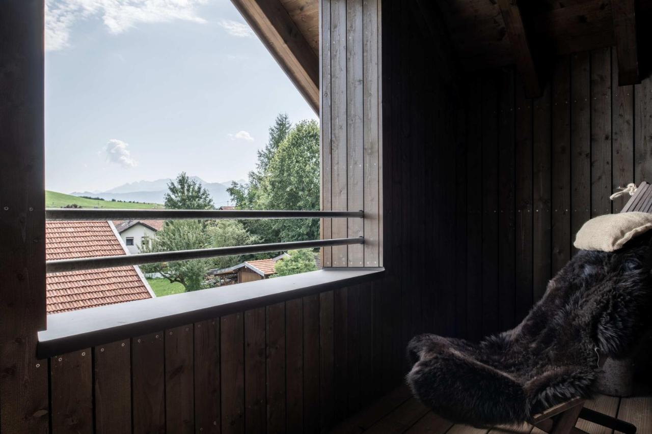 Chalets Lara & Louise รีเดิน ภายนอก รูปภาพ